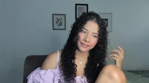 Snapshot of sophi_baby chatting on February 2026 03:58:01 AM Sophi baby online show from February 2026 03:58:01 AM