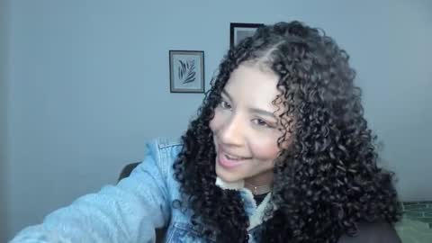 Snapshot of sophi_baby chatting on February 2026 11:45:02 PM Sophi baby online show from February 2026 11:45:02 PM