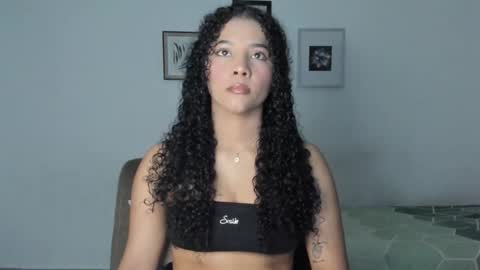 Snapshot of sophi_baby chatting on February 2026 12:40:01 AM Sophi baby online show from February 2026 12:40:01 AM