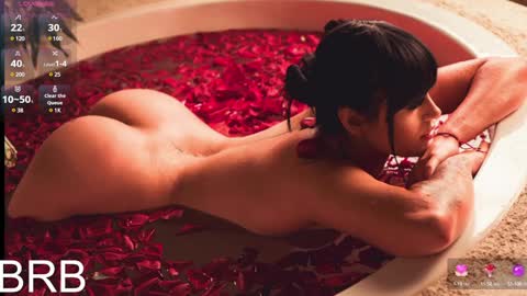 Sophi online show from December 2024 11:02:02 AM