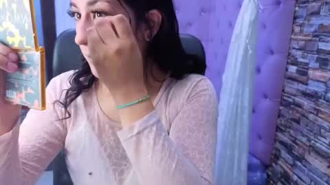 sophi_hardd online show from January 2026 01:15:01 PM