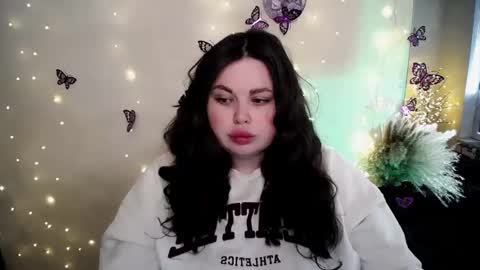sophia__olsen online show from February 2026 07:35:01 AM