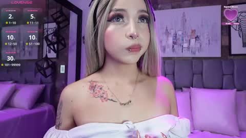 Sophia online show from September 2025 12:16:02 PM