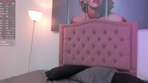 Sophia  online show from February 2025 07:07:01 AM