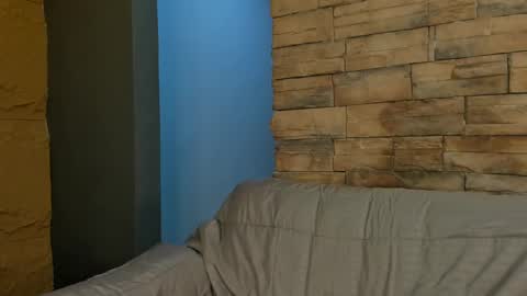 Sophia online show from October 2025 12:02:02 PM