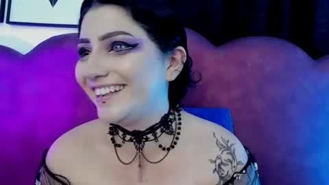 sophia hottie online show from July 2026 04:11:01 PM