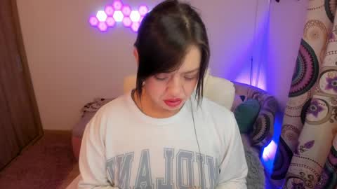 Snapshot of sophia_grants chatting on April 2026 06:39:01 AM sophia_grants online show from April 2026 06:39:01 AM