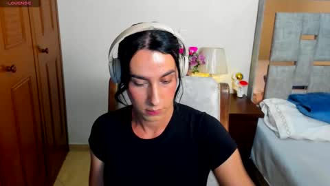 sophia CM online show from October 2025 09:05:02 AM