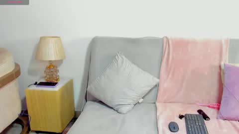 sophia CM online show from May 2026 10:18:01 PM