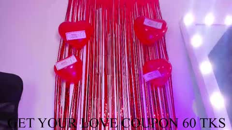 Snapshot of sophia_hoyos_ chatting on February 2025 04:36:02 AM Sophi online show from February 2025 04:36:02 AM