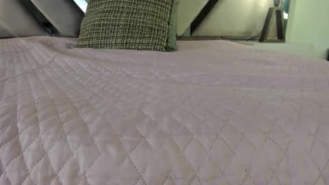 Sofia  online show from February 2026 01:30:02 PM