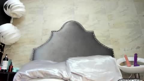 Sophia  online show from February 2026 07:26:01 PM