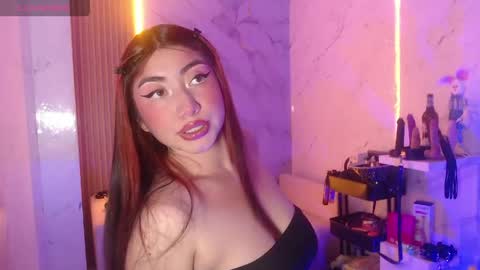 Sophia online show from May 2026 09:21:01 PM