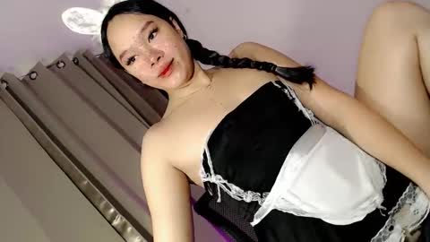 Snapshot of sophia_walker18 chatting on April 2026 09:45:01 AM sophia_walker18 online show from April 2026 09:45:01 AM