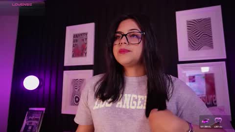 Snapshot of sophia_wilsonn_ chatting on March 2026 10:42:02 AM Sofi online show from March 2026 10:42:02 AM