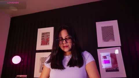 Snapshot of sophia_wilsonn_ chatting on March 2026 10:54:02 AM Sofi online show from March 2026 10:54:02 AM