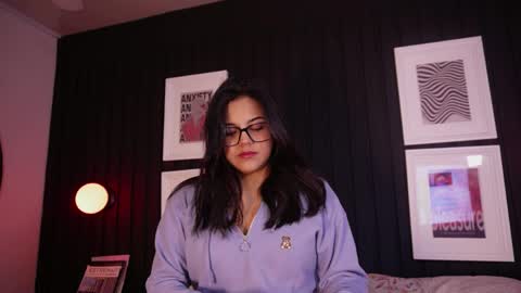 Snapshot of sophia_wilsonn_ chatting on March 2026 10:37:01 AM Sofi online show from March 2026 10:37:01 AM