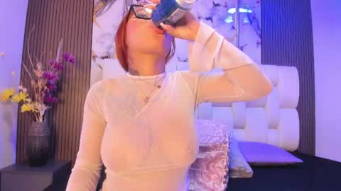 sophiaa10 online show from June 2026 12:32:02 AM