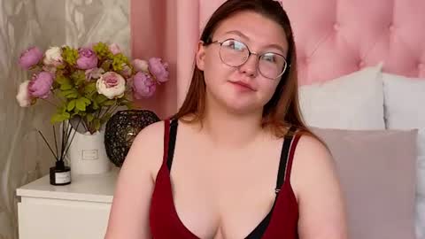 SophiaBelle online show from July 2026 10:39:01 AM