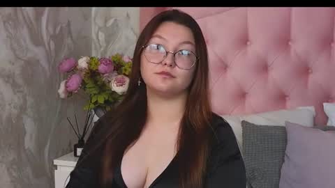 SophiaBelle online show from July 2026 03:37:01 AM