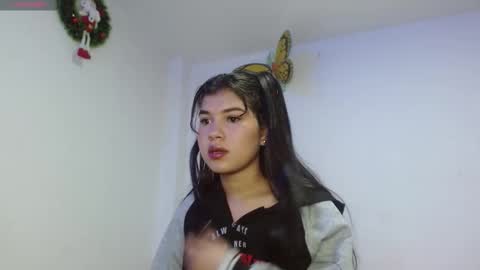 Snapshot of sophiabedford chatting on February 2026 04:11:02 PM Sophia Bedford online show from February 2026 04:11:02 PM