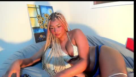 Sophie online show from May 2026 06:40:02 AM