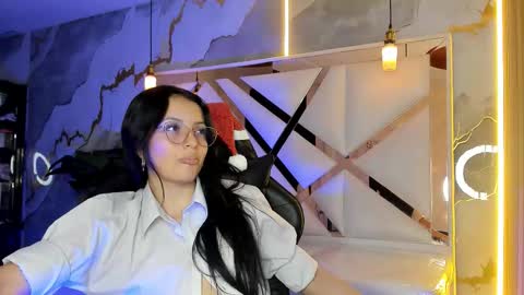 sophiadoll_tf online show from December 2025 08:37:02 PM