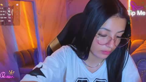 sophiadoll_tf online show from June 2026 01:25:02 PM
