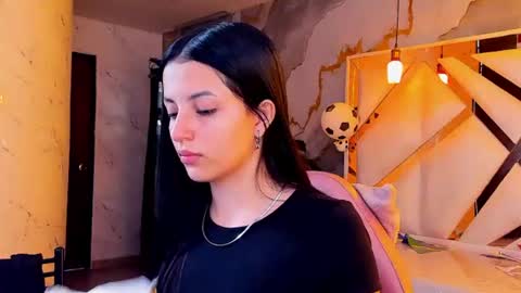 sophiadoll_tf online show from July 2026 01:14:02 PM