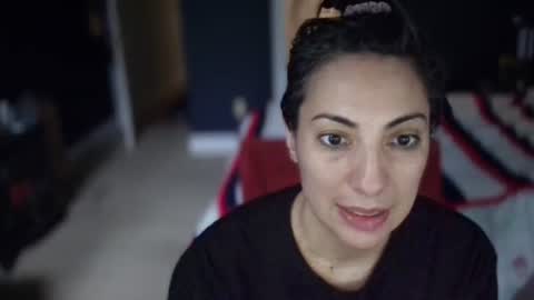 sophiadover online show from April 2026 03:31:02 PM