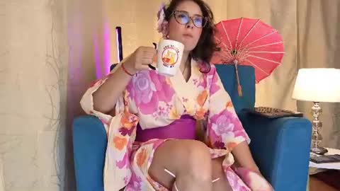 Sophia online show from June 2026 12:42:01 PM