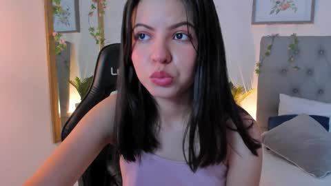 Snapshot of sophiahowland chatting on February 2026 09:20:02 PM Sophia Howland online show from February 2026 09:20:02 PM