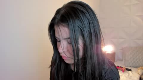 Sophia Howland online show from June 2026 09:09:01 PM