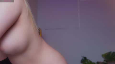 Sophia online show from June 2026 05:12:01 AM
