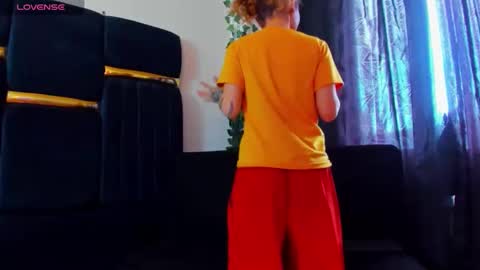 sophiamiller6 online show from April 2026 01:26:01 PM