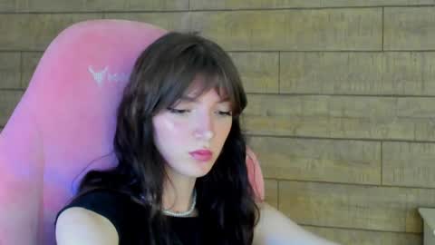Snapshot of sophiaprove chatting on April 2026 04:35:01 PM SophiaProve online show from April 2026 04:35:01 PM