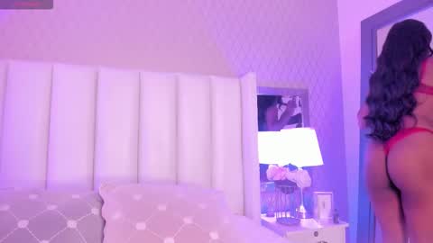 SophiaSmiths online show from October 2025 07:21:02 PM