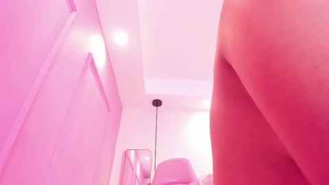 Snapshot of sophiawhite__ chatting on February 2025 04:36:02 PM SOPHIA online show from February 2025 04:36:02 PM