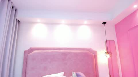 Snapshot of sophiawhite__ chatting on March 2025 07:38:01 PM SOPHIA online show from March 2025 07:38:01 PM