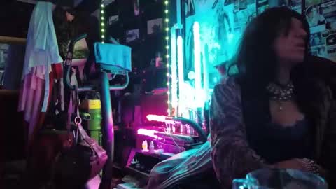 Sophie Satin1980 online show from May 2026 11:54:01 PM