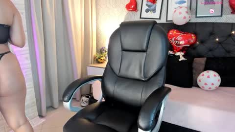 sophie__blare online show from February 2026 07:14:02 PM