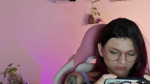 sophie doll online show from January 2025 03:23:02 AM