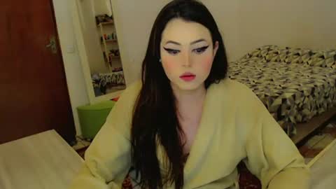Sophie Fantasys online show from July 2026 10:04:01 PM