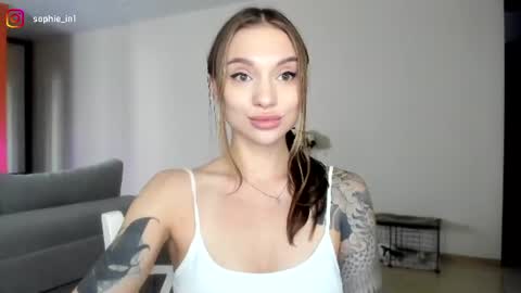 Sonya  online show from July 2026 06:47:02 AM