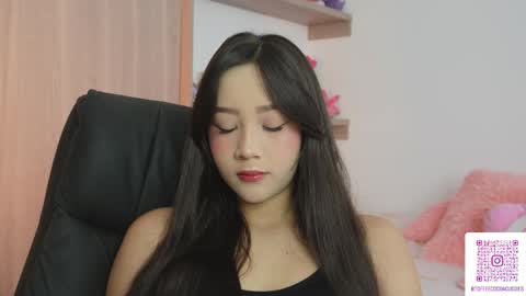 Snapshot of sophie_lii chatting on May 2026 07:54:01 PM Sophie or Sof online show from May 2026 07:54:01 PM