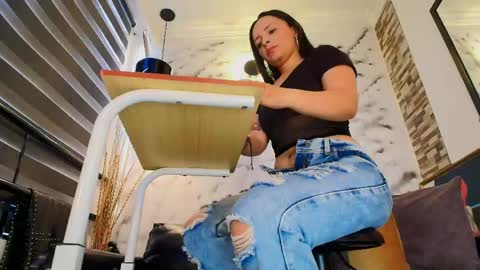 Sophie online show from June 2026 11:56:02 AM