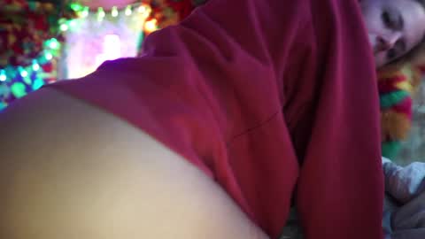 Snapshot of sophie_lovely chatting on February 2025 05:21:01 AM derpy derpington online show from February 2025 05:21:01 AM