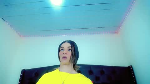 sophie_miaa online show from January 2025 01:54:01 AM