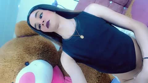 sophie_miaa online show from February 2025 05:37:01 PM