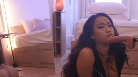 Sophie online show from July 2026 02:58:02 AM